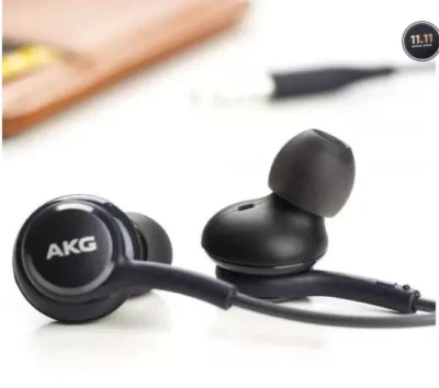 SK-300 SUPERB BASS EARPHONES- WITH TWO EXTRA EARPLUGS PAIR - ONE HANDSFREE - Image 3